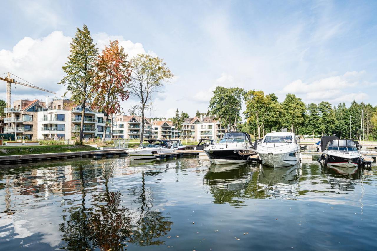 Good Morning Sunshine - Nautica Resort Apartment Giżycko Exteriör bild