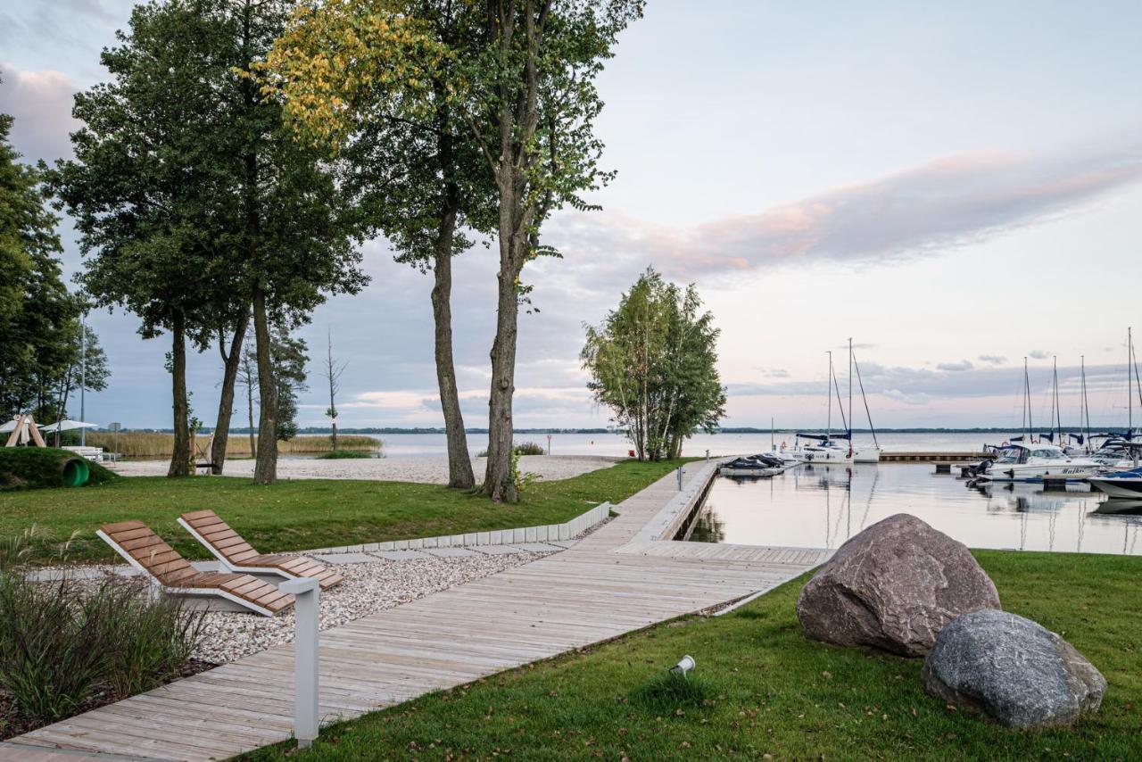 Good Morning Sunshine - Nautica Resort Apartment Giżycko Exteriör bild