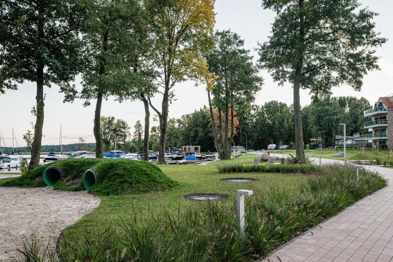 Good Morning Sunshine - Nautica Resort Apartment Giżycko Exteriör bild